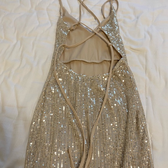 Milan Sequin Gown - Picture 5 of 6